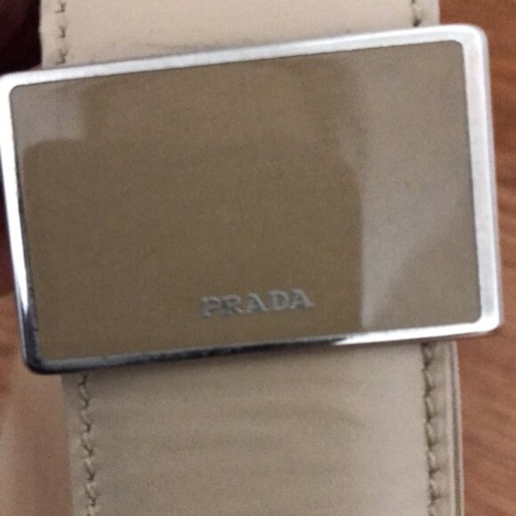 Auth Prada Vitello Smalto Cammello - Picture 3 of 15